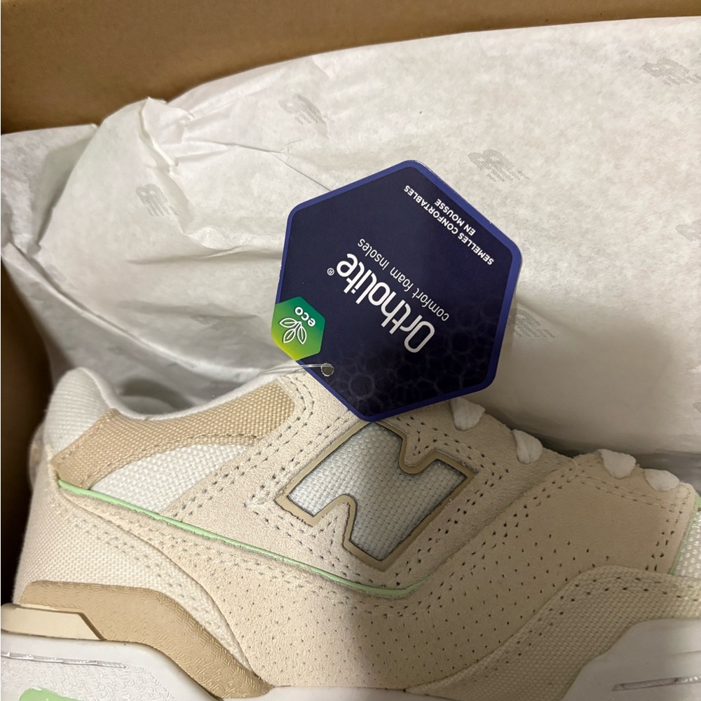 NEW BALANCE 550 - Picture 12 of 13
